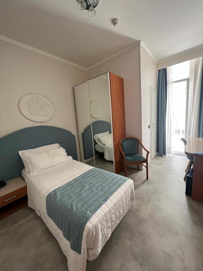 Hotel Excelsior Bay Malcesine Extérieur photo