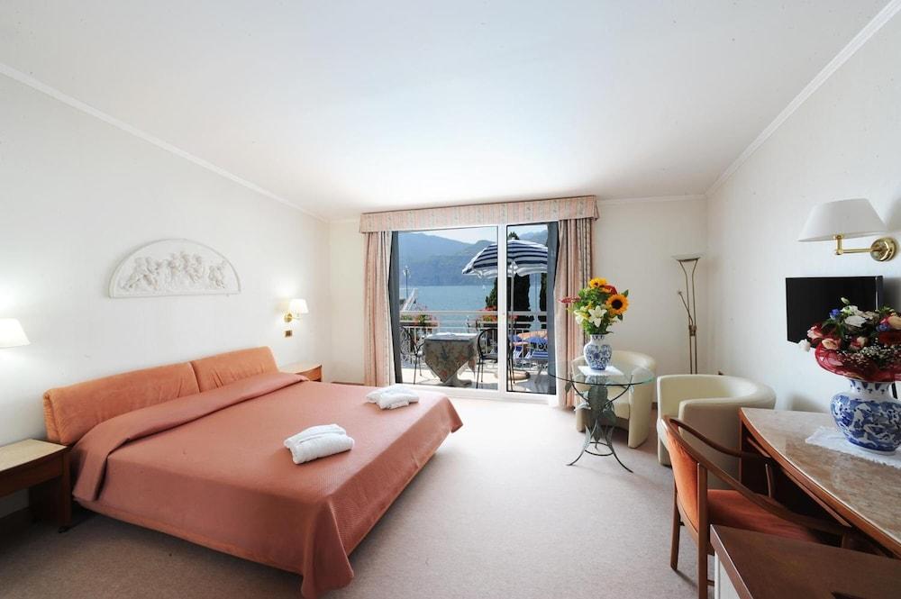 Hotel Excelsior Bay Malcesine Extérieur photo
