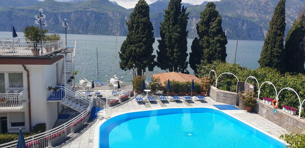 Hotel Excelsior Bay Malcesine Extérieur photo